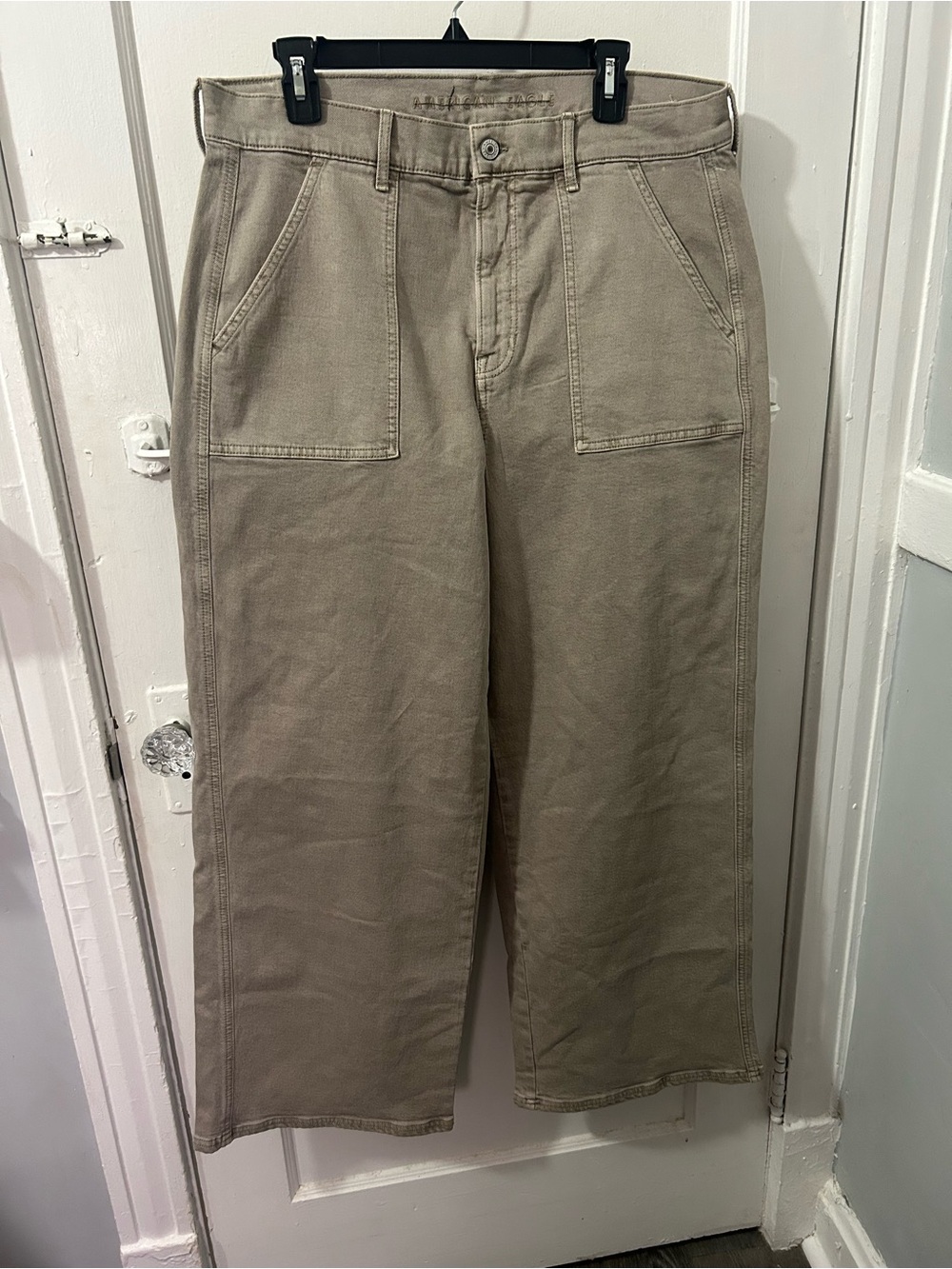 American Eagle • Green / Khaki Stone Wash Wide Leg Stretch Jeans